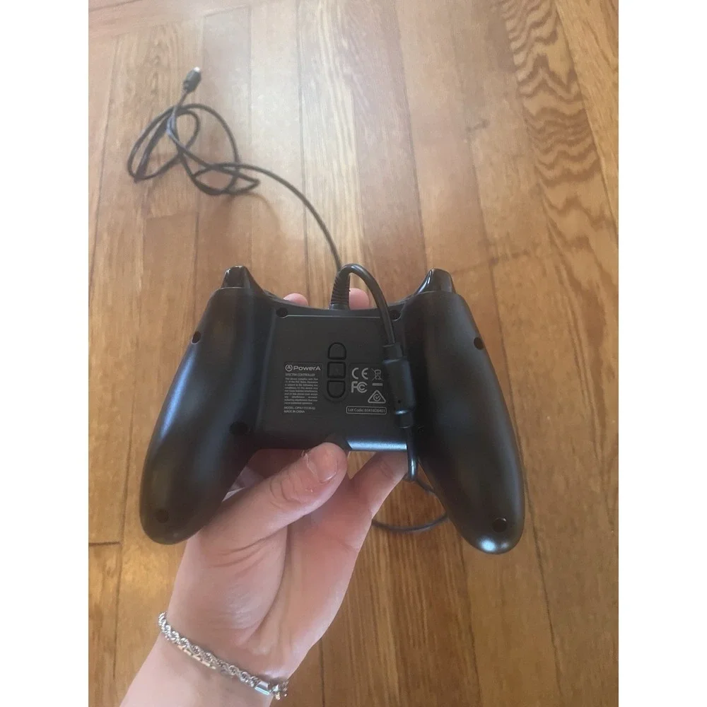 Microsoft Xbox One‎ Wired PowerA Controller Black & Silver